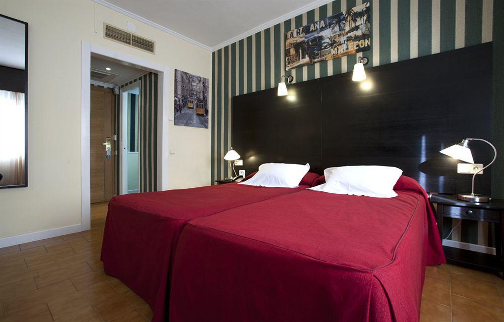 Hrc Hotel Madrid Exteriér fotografie